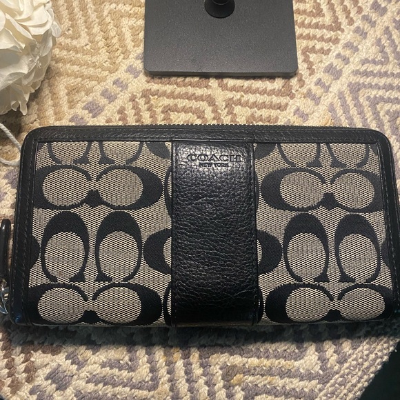 Coach bag & wallet Set - Picture 11 of 12
